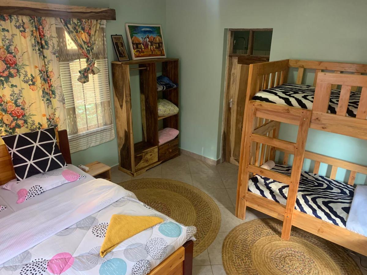 David Crater Homestay Lushoto