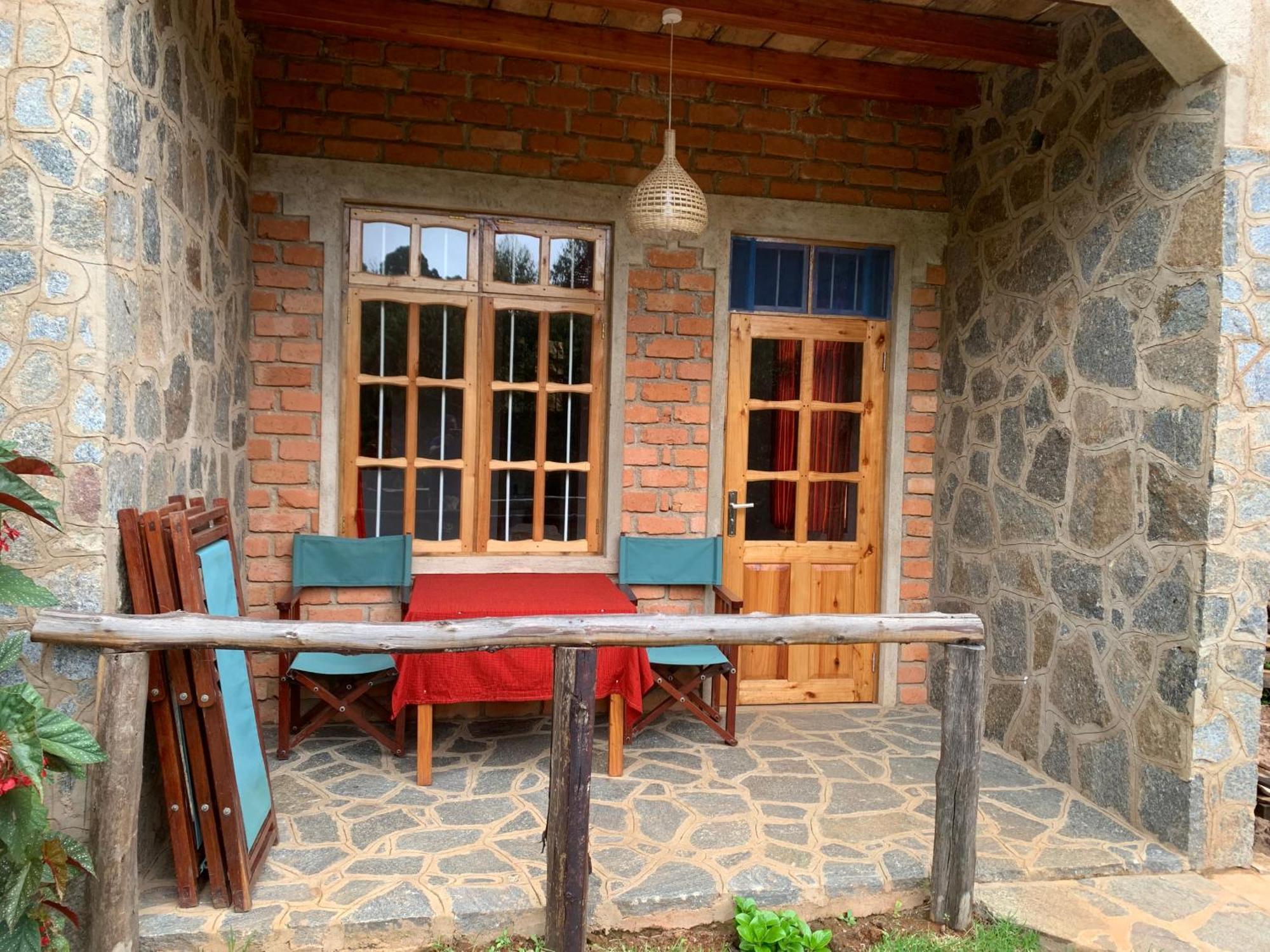David Crater Homestay Lushoto